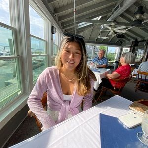 Meet your Posher, Lily